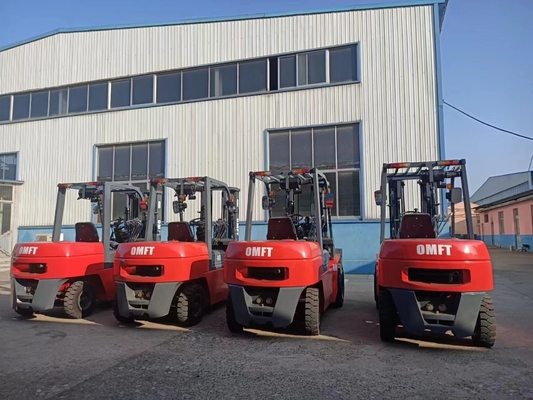 4 Ton Counterbalanced Diesel Forklift Truck Toyota 7 Model Ce ISO with Isuzu 4jg2 Engine