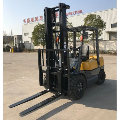 3000kg Diesel Forklift Truck CPCD30 with Ce Approved and 2445mm Min. Turning Radius