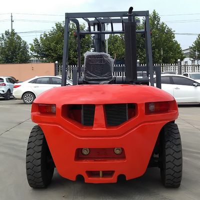 5 Ton Diesel Forklift CPCD50 with 4.5m Lifting Height and Min. Turning Radius of 3250mm