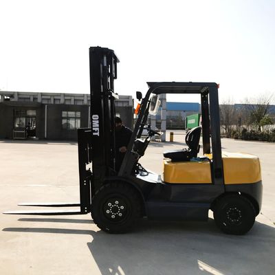 Japanese Yammar Engine 3t Diesel Forklift with Triplex Container Mast and Side Shift
