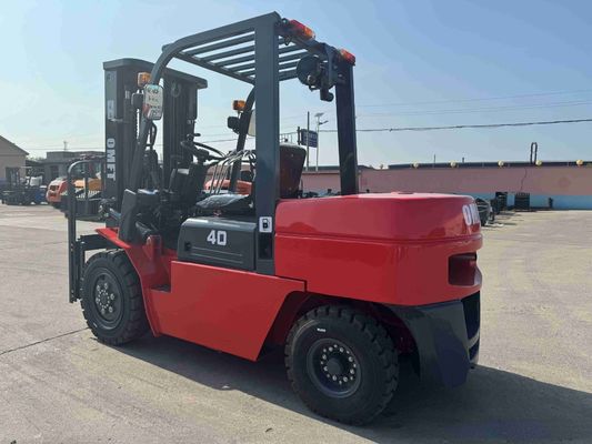 4.0 Ton Diesel Forklift Truck Material Handling Equipment with 4000kgs Load Capacity
