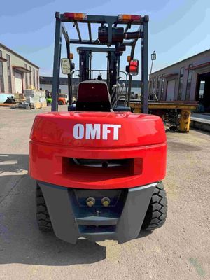 4 Ton Cpcd40 Fork Lift Truck with Cab Diesel Motor Forklift OEM and Spare Parts