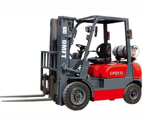 4.5m Lifting Height Three Stage Mast 2.5tons LPG Forklift for Steel and Rubber Material
