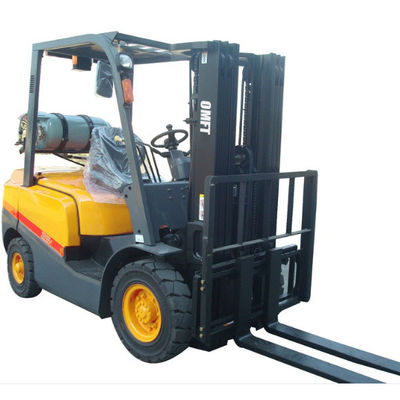 2690mm Min. Width of Right Angle Stacking 2.5tons LPG Forklift with 4.5m Lifting Height