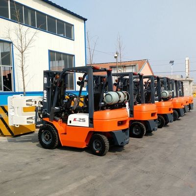 2.5ton Gasoline Forklift with Wide-View Mast and Japan Nissan Engine The Stacking Expert