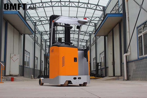 1710mm Min. Turning Radius Walk-Behind Reach Stacker Easy Maneuvering in Tight Spaces