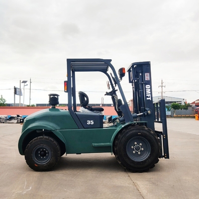 3.5ton Ce Certified Diesel All Terrain Forklift with Steel/Rubber Fork and A/C Cab