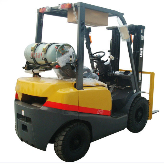 Ce ISO Approved 2ton Gasoline and LPG Dual Fuel Forklift Truck with Tcm Technology