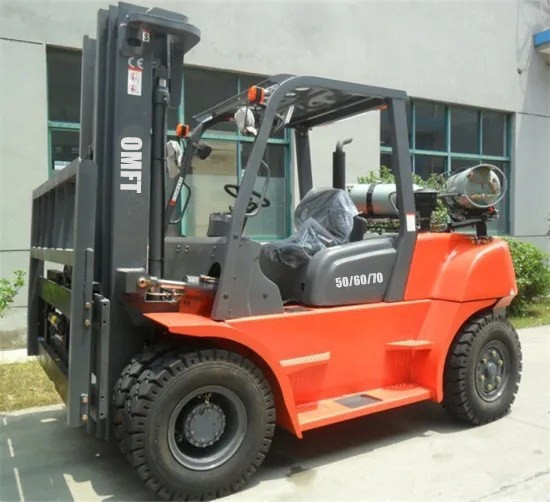 7ton LPG Forklift Supply with Max.Gradeability 20% and Min. Turning Radius 3350mm